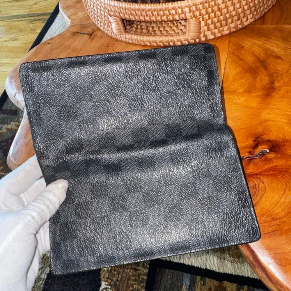 Louis Vuitton Damier Infini
Porte feiulle
Brazza Long Wallet Purse/authentic - Picture 13 of 16